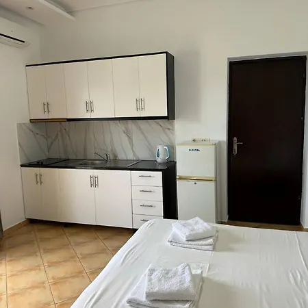 Hotel apartamentowy Bexheti Ksamil