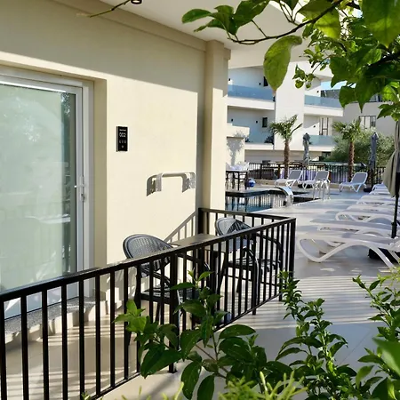 Abelia Hotel
