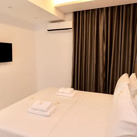 Abelia Hotel 4*
