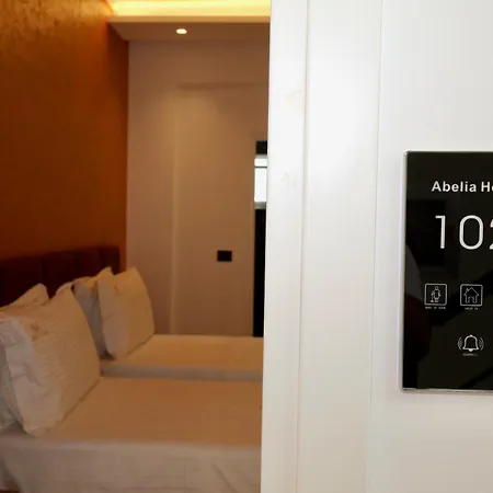 Abelia 4*